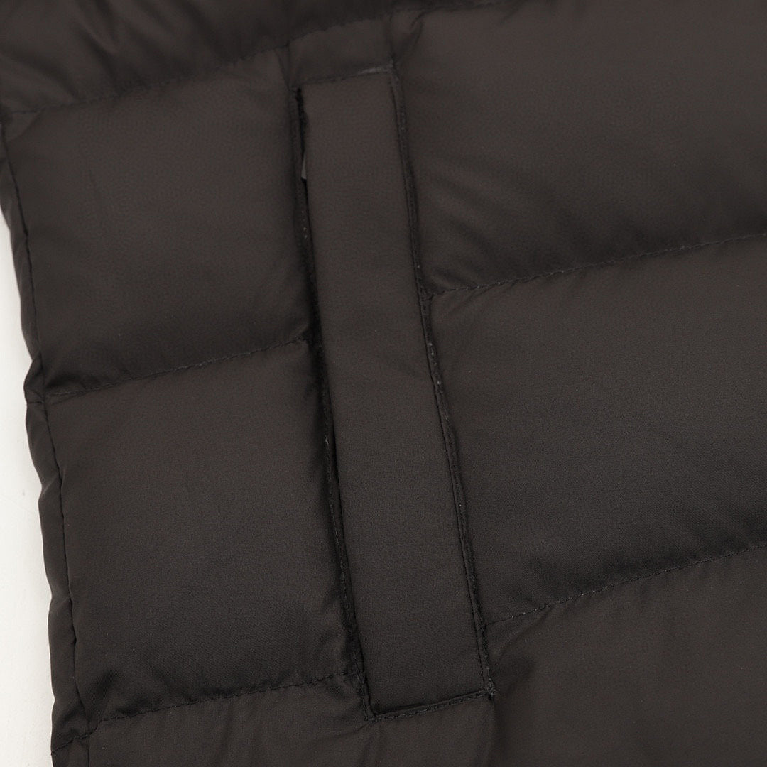 Moncler Adjustable-Hood Quilted Down Jacket - Black - detail 3