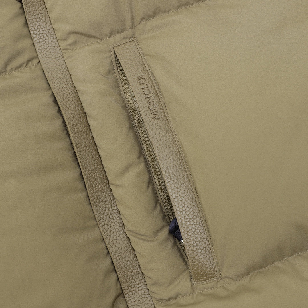 Moncler Besbre Stand-Collar Down Jacket - Olive - detail 3