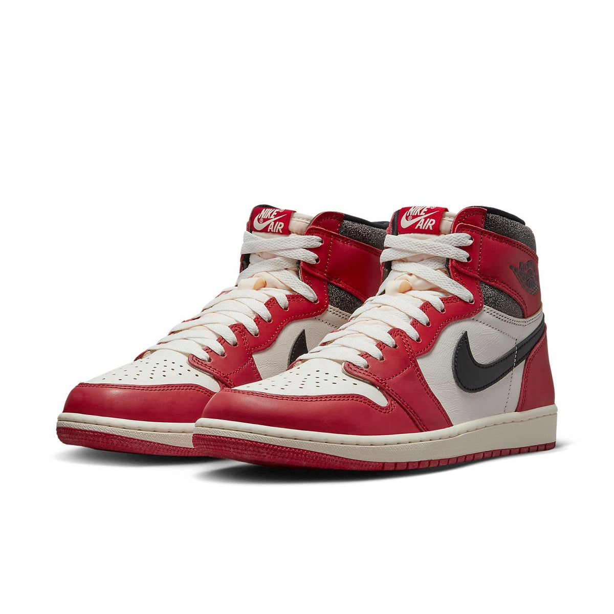 Air Jordan 1 Retro High OG Chicago Lost and Found Sneakers