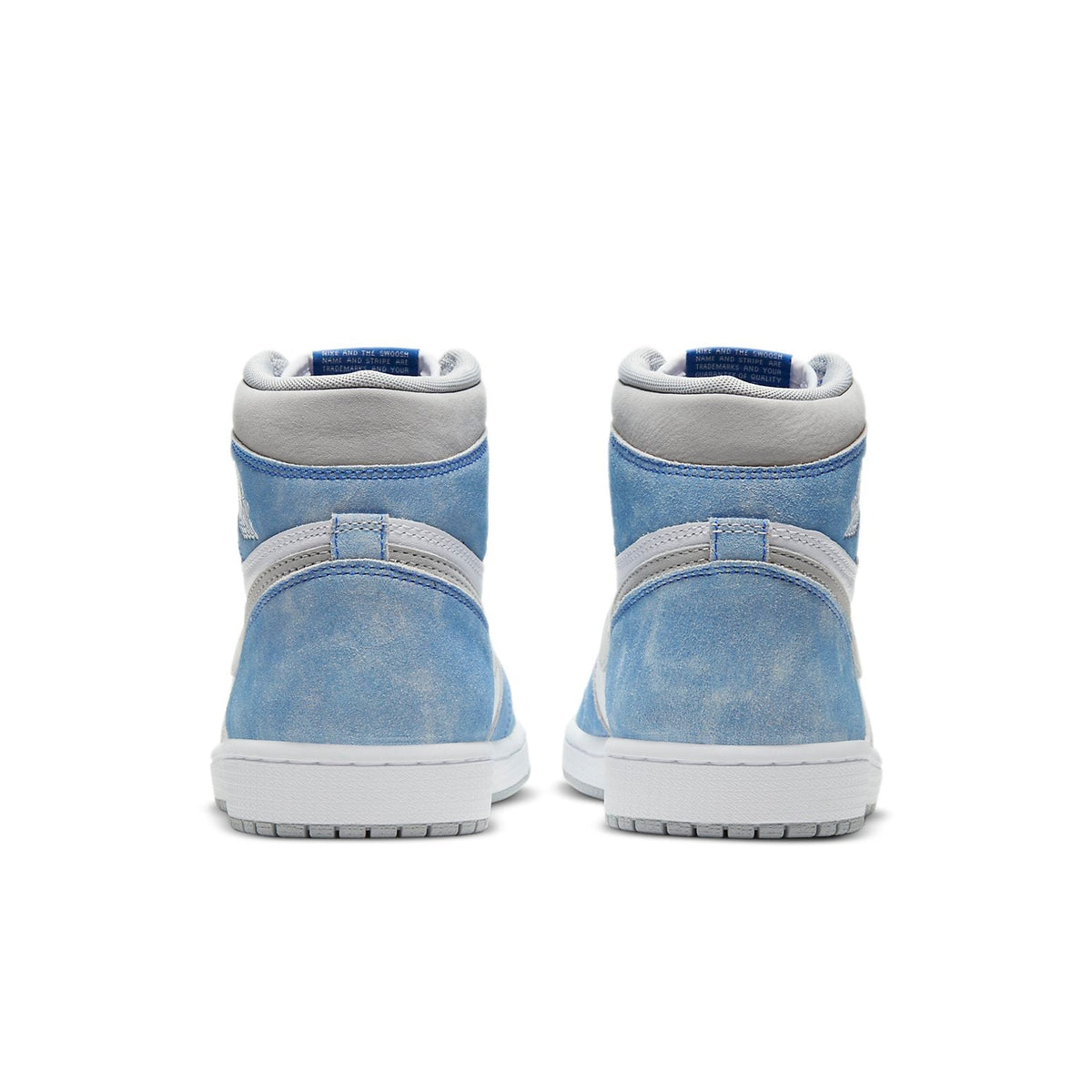 Air Jordan 1 Retro High OG Hyper Royal Light Smoke Grey Sneakers
