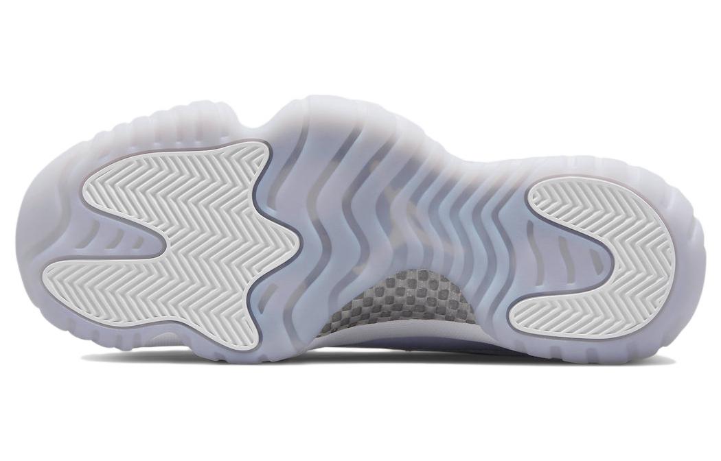 Nike Air Jordan 11 Retro Low Pure Violet Womens
