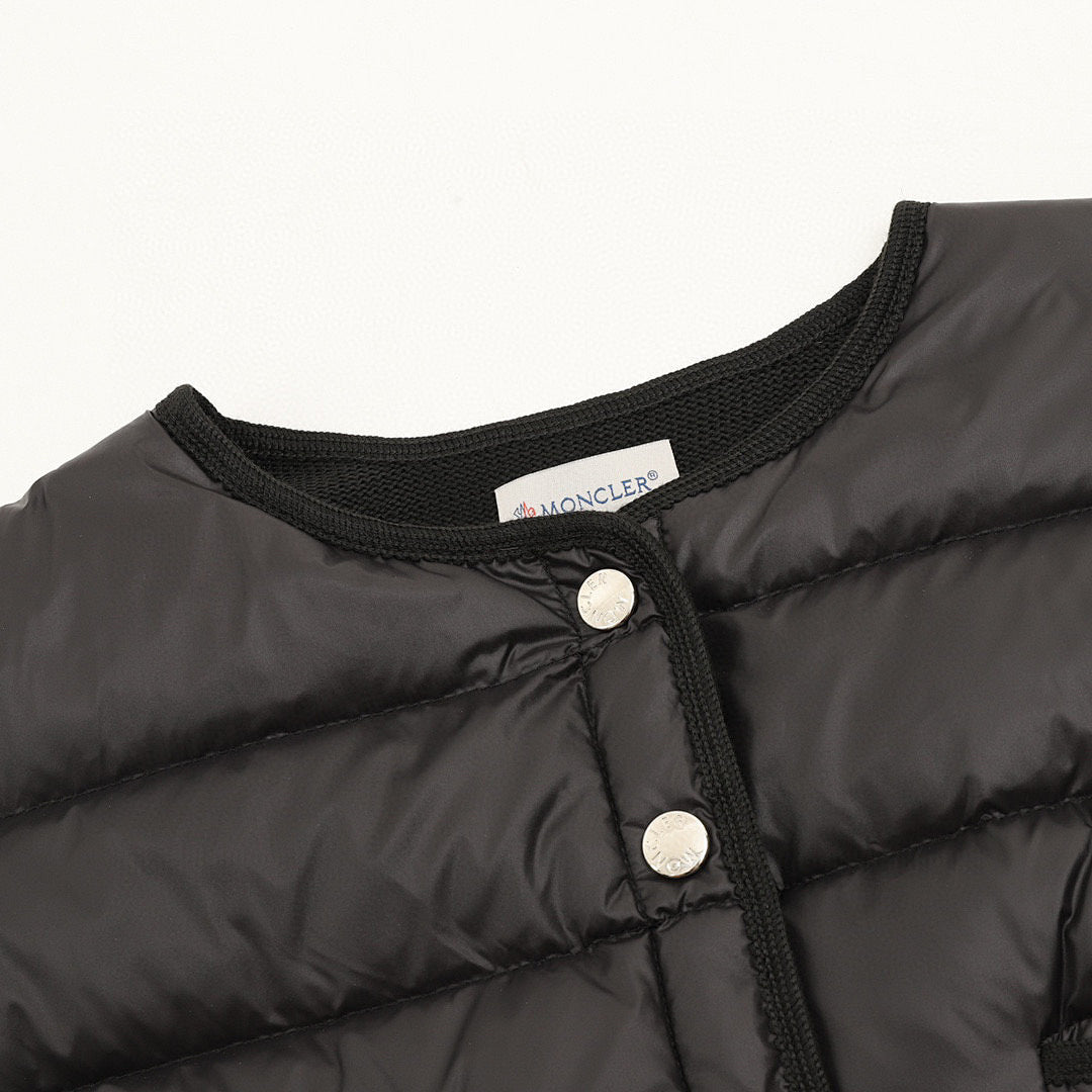 Moncler Quilted-Front Button Cardigan - Black - detail 1