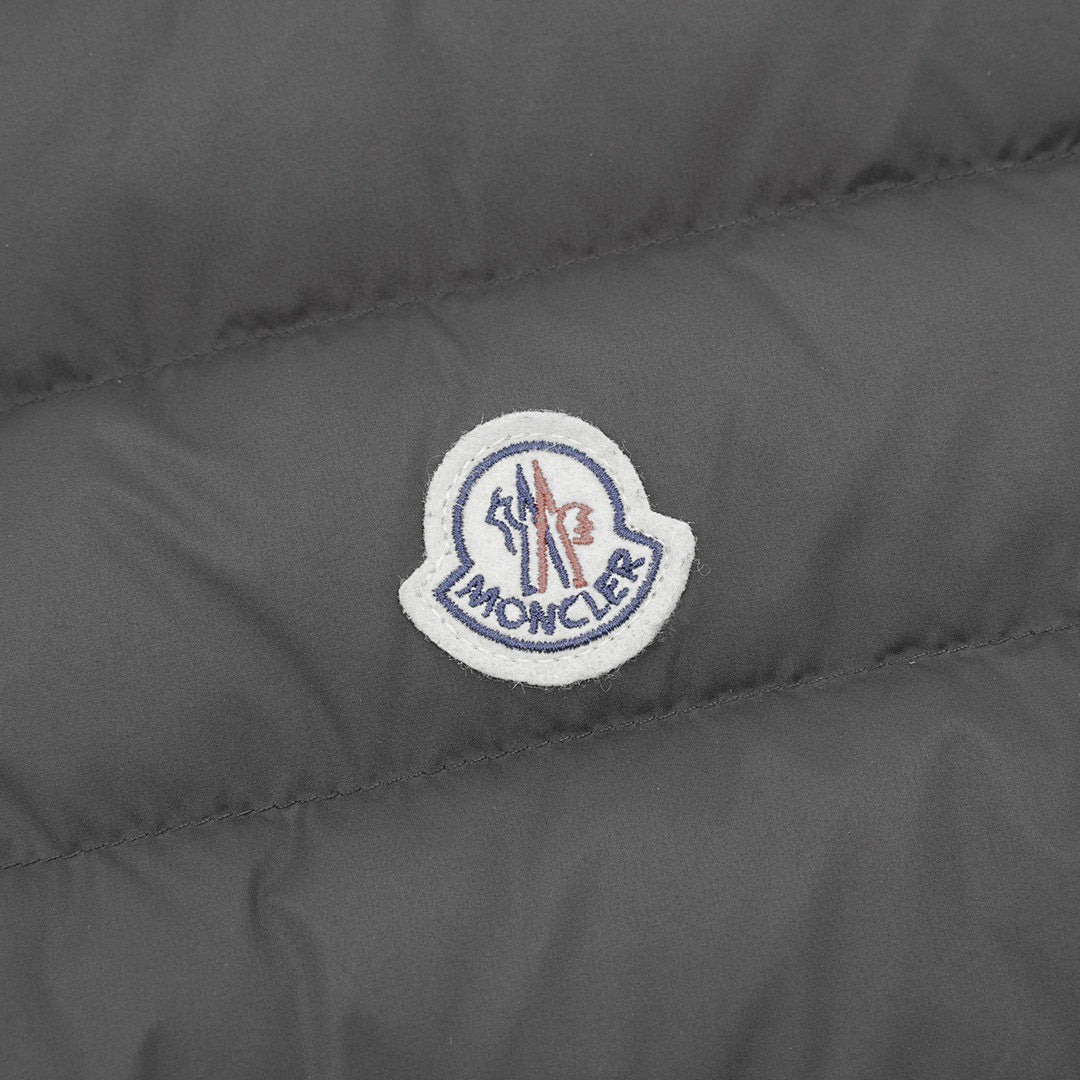 Moncler Quilted-Front Knit Zip Cardigan - Black - detail 2