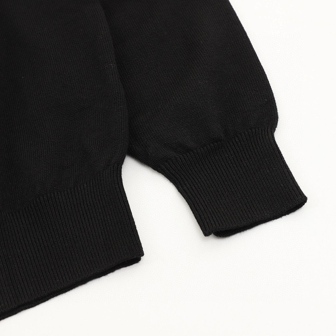 Moncler Letter-Logo Crewneck Sweater - Black - detail 3