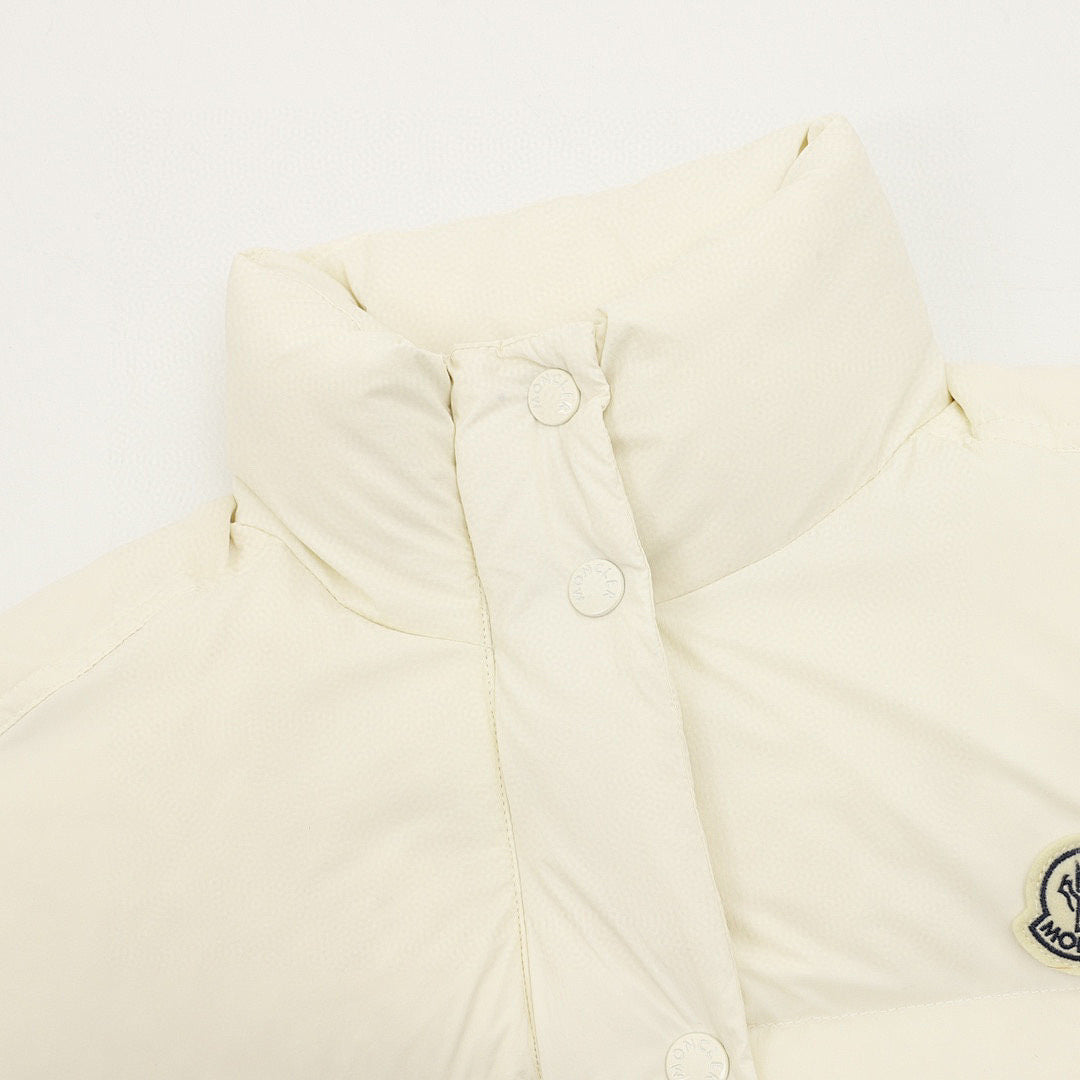 Moncler Selle Cropped Drawstring Down Jacket - Ivory - detail 1