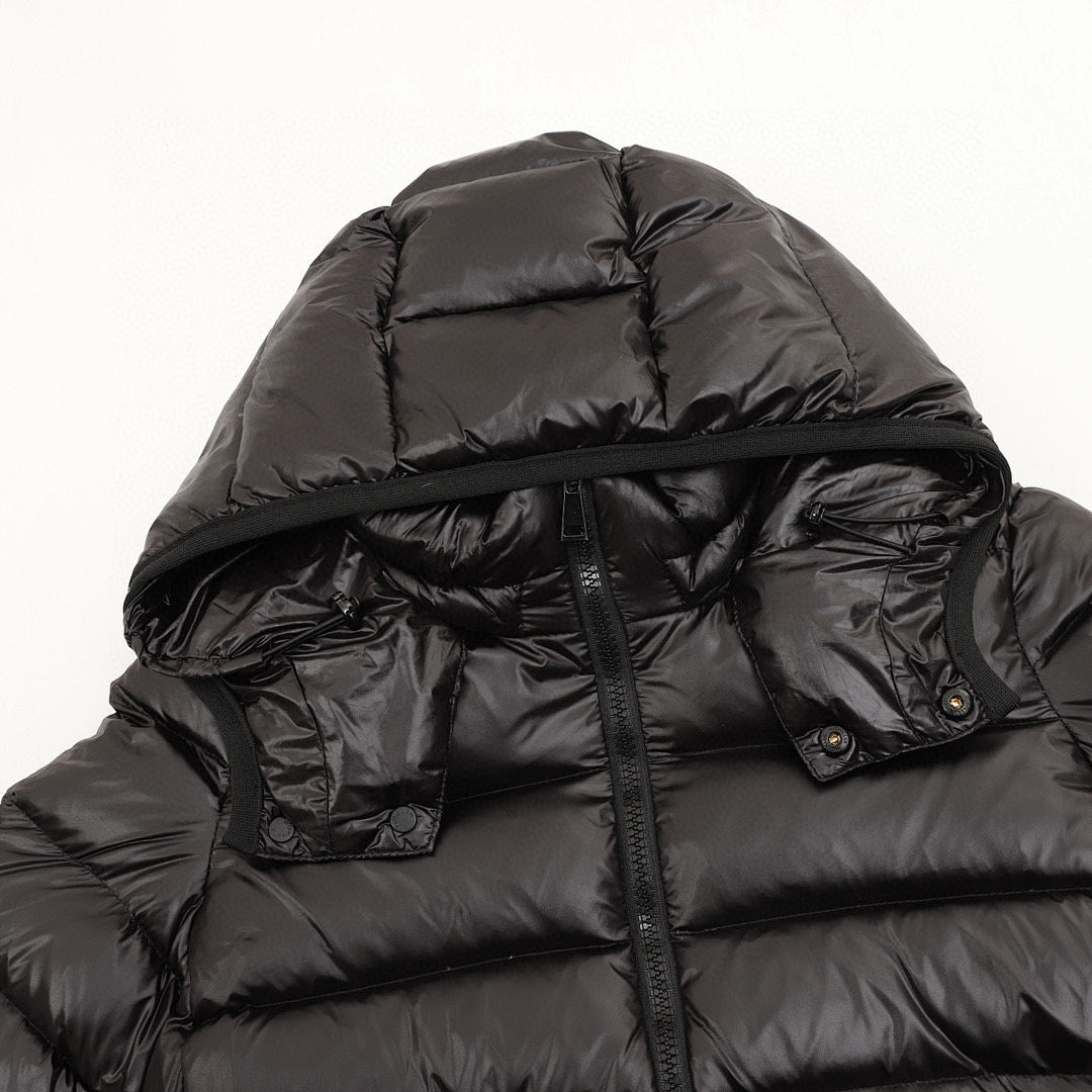 Moncler Women's Classic Fitted Hooded Down Jacket - Black - detail 1