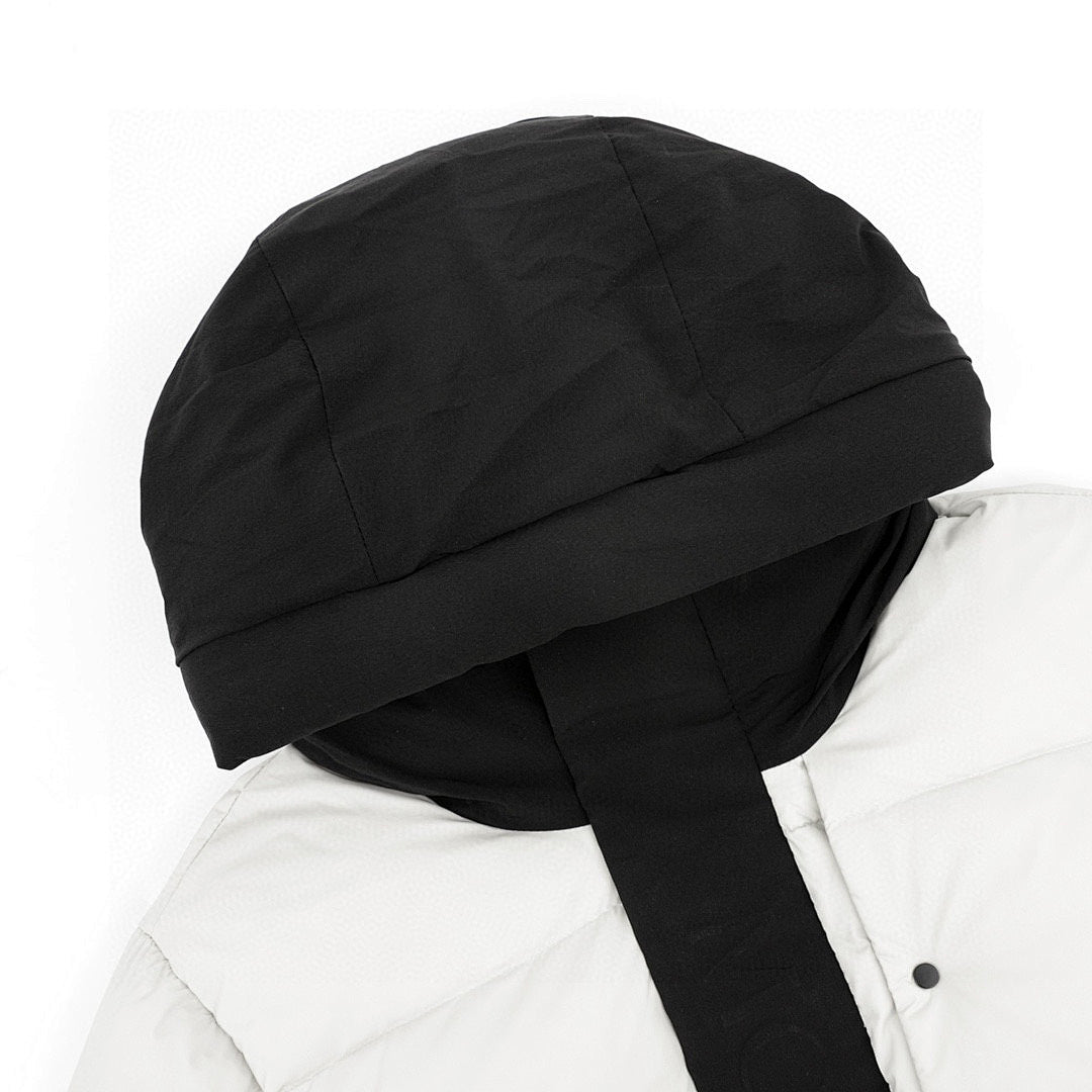 Moncler Embossed-Placket Hooded Down Jacket - Light Gray - detail 1
