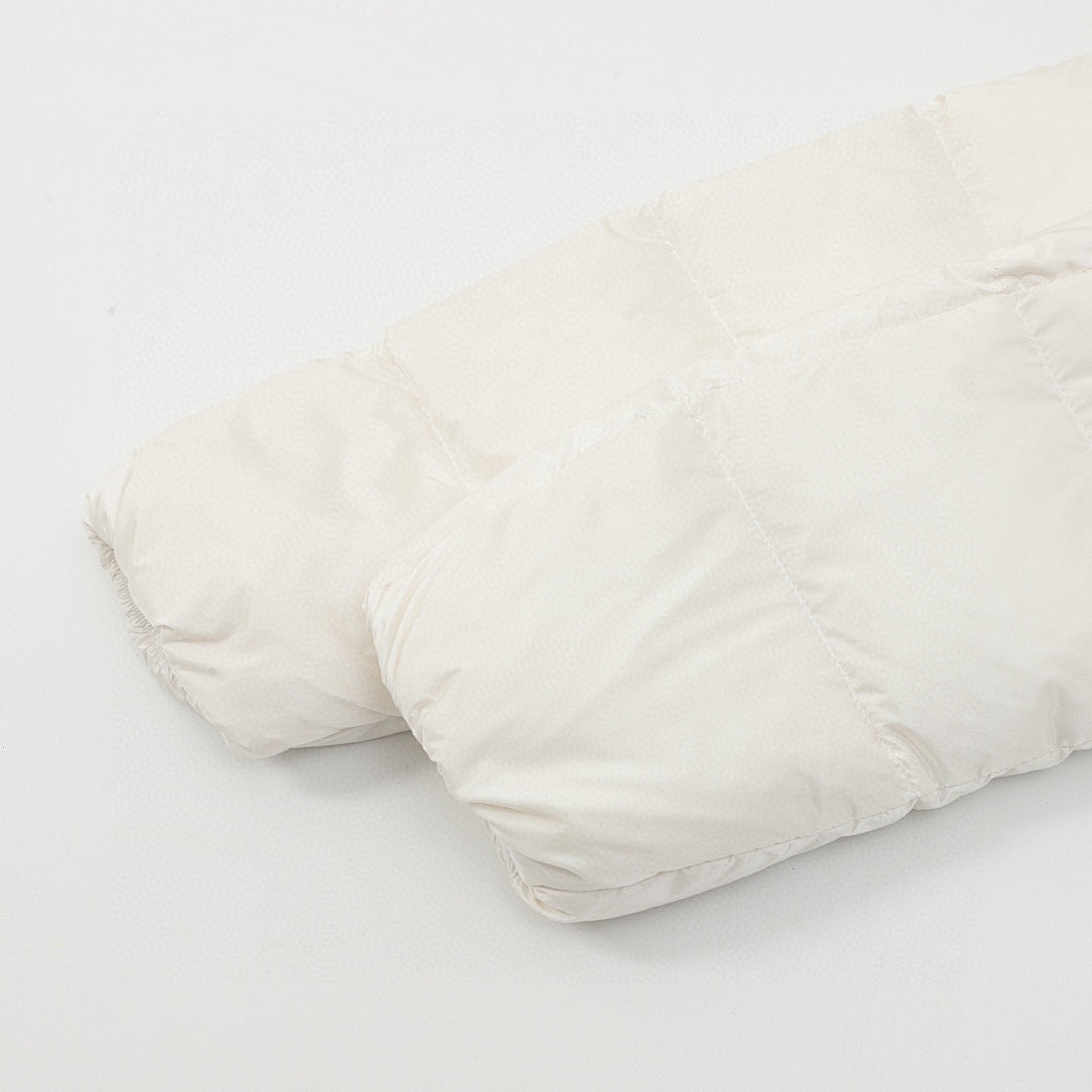 Moncler Hermifur Women's Belted Short Down Jacket - Ivory - detail 2